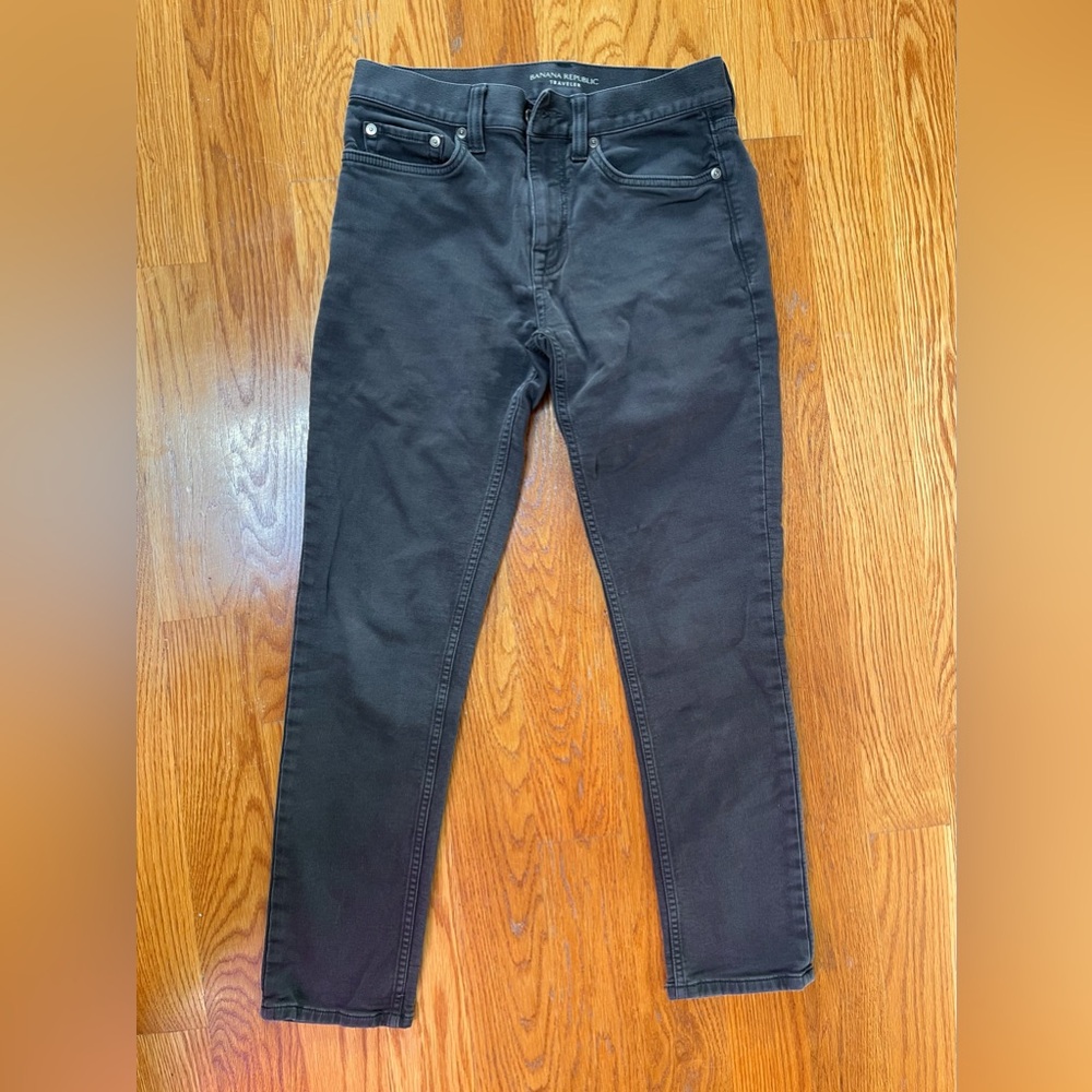 Banana Republic Traveler Jeans 28x27